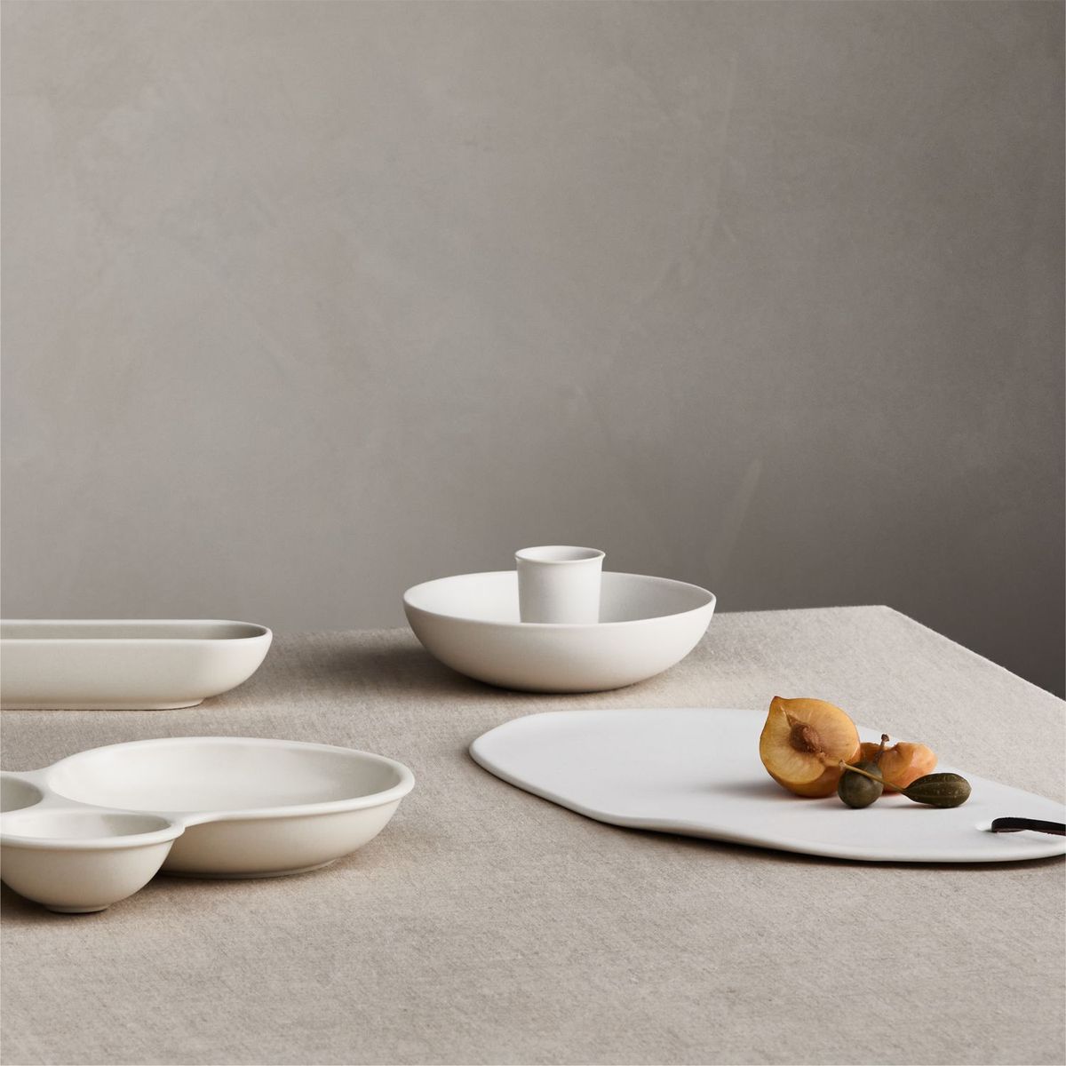 CRATE & BARREL - Fuente Mezze de Cerámica