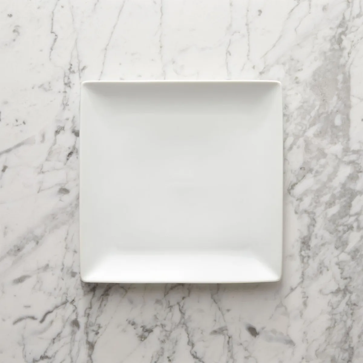 CRATE & BARREL - Plato para Ensalada Court