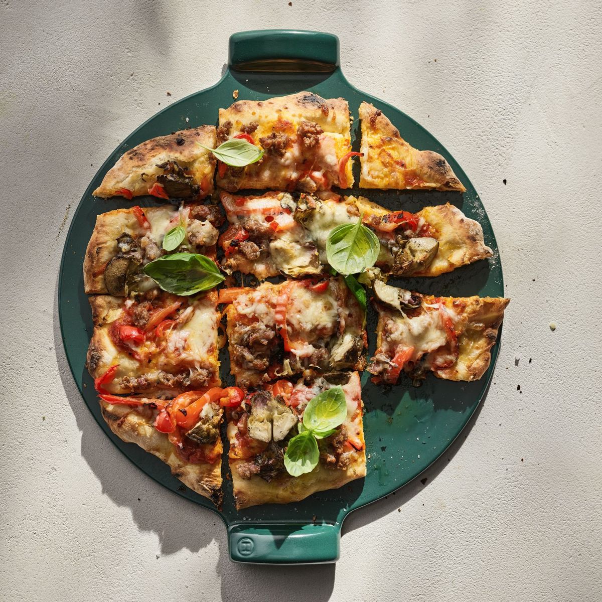 CRATE & BARREL - Plancha De Pizza Para Parrilla Emile Henry