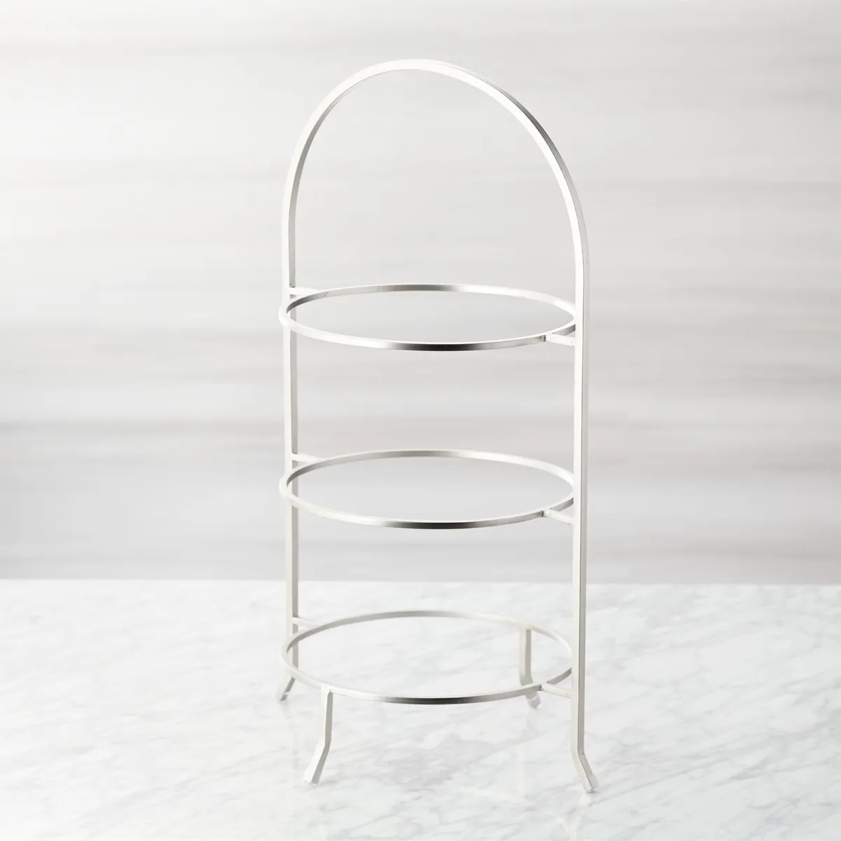 CRATE & BARREL - Servidor de 3 Niveles Cambridge