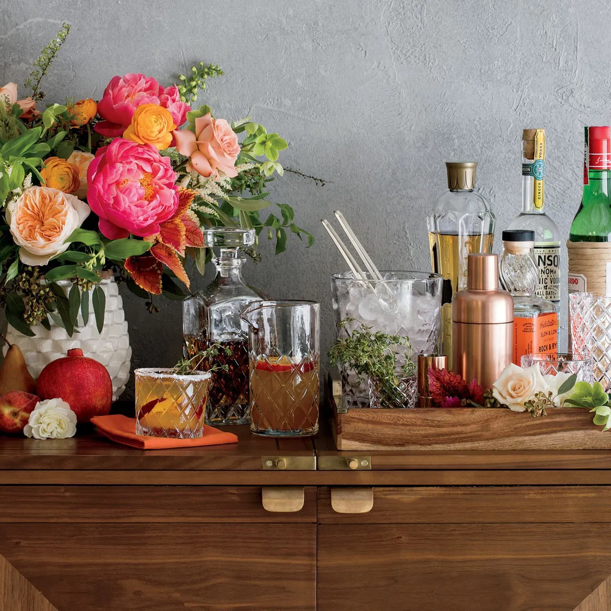 CRATE & BARREL - Decantador Hatch