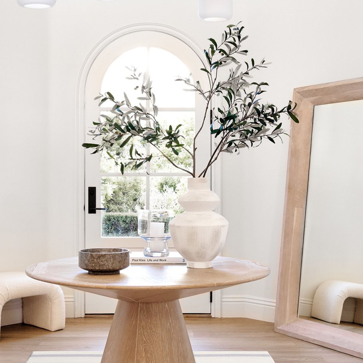 CRATE & BARREL - Jarrón Athena Calderone 46cm
