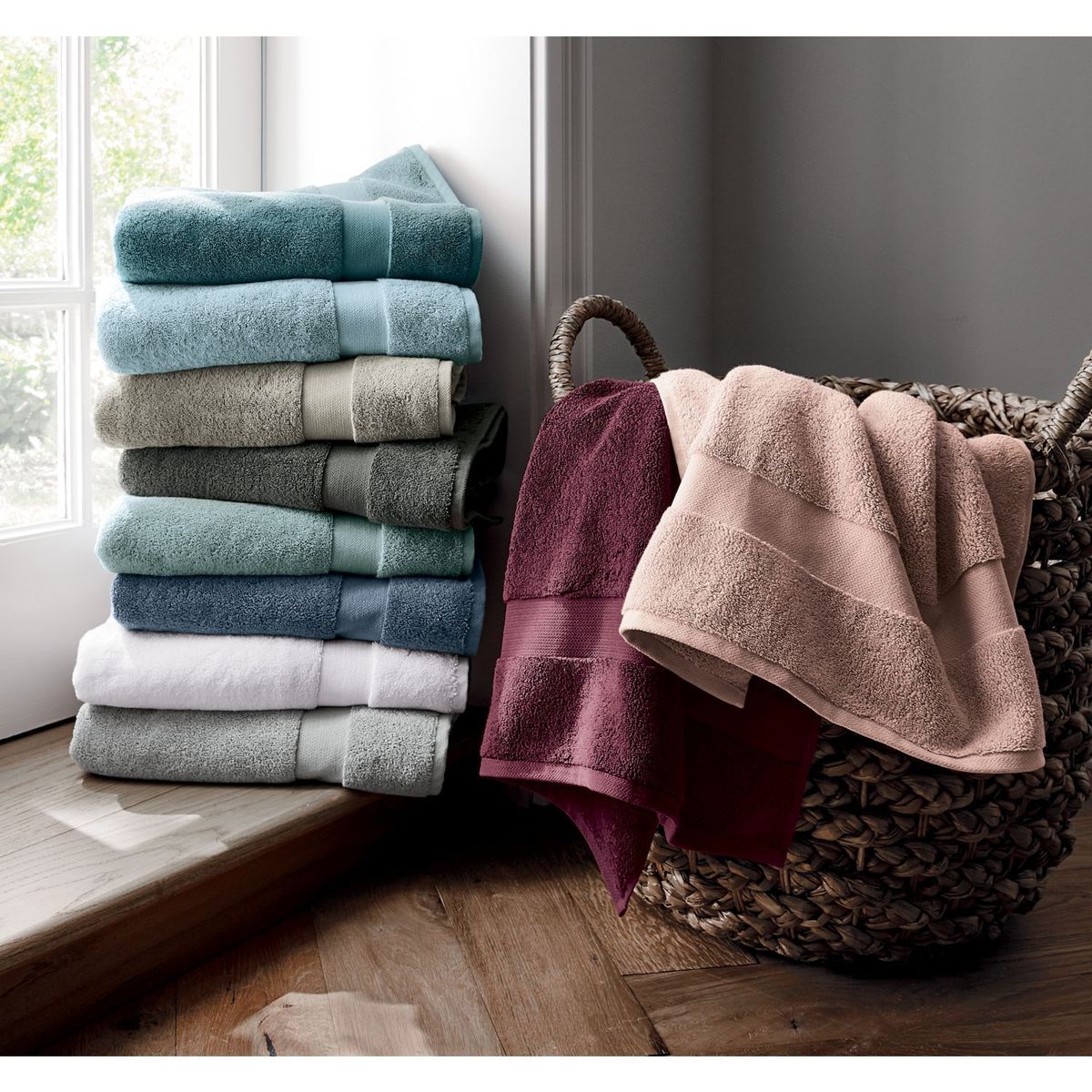 CRATE & BARREL - Toalla de Baño de Algodón Turco Blanco