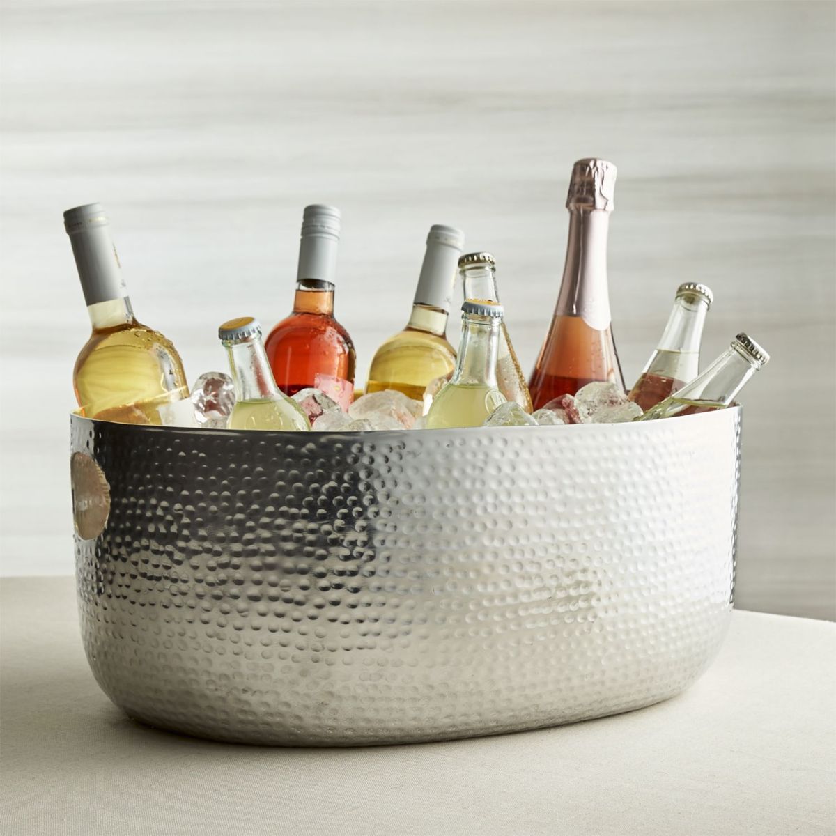 CRATE & BARREL - Champagnera Bash