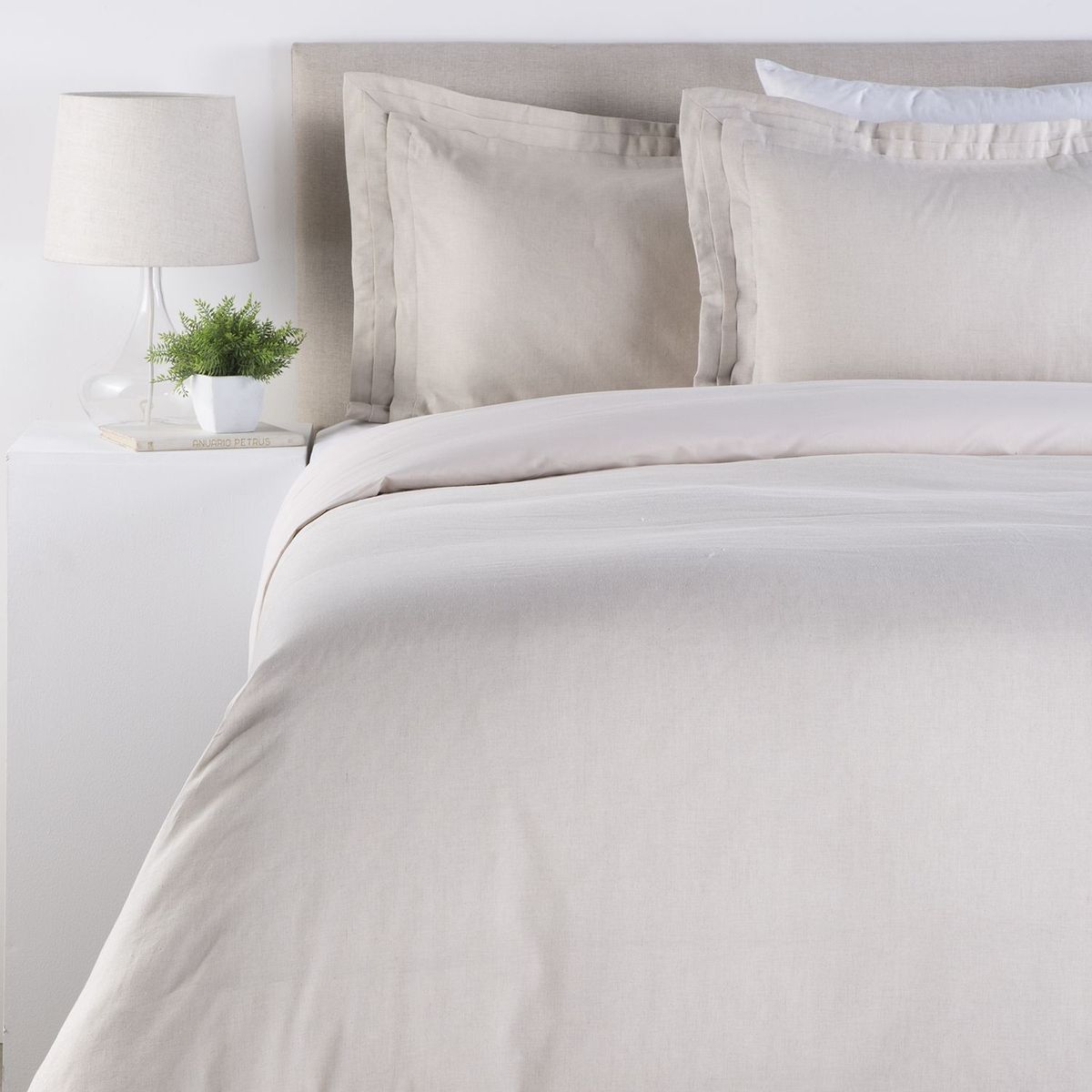 BASEMENT HOME - Funda Plumón Bordada Lino Basement Home