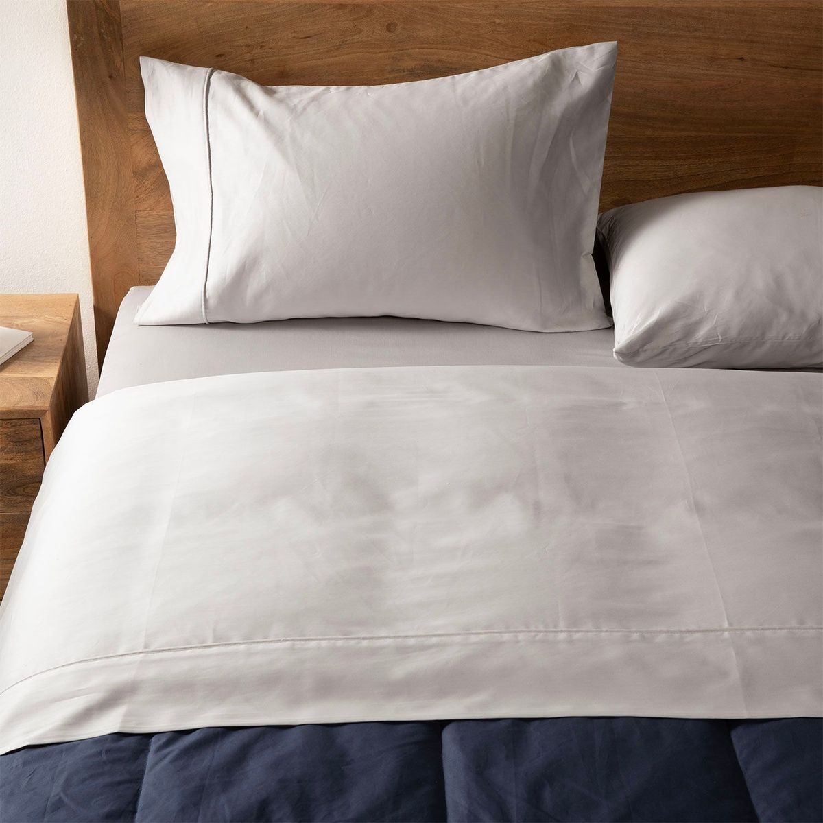 BASEMENT HOME - Juego de Sábanas Lisas 100% Algodón 300 Hilos