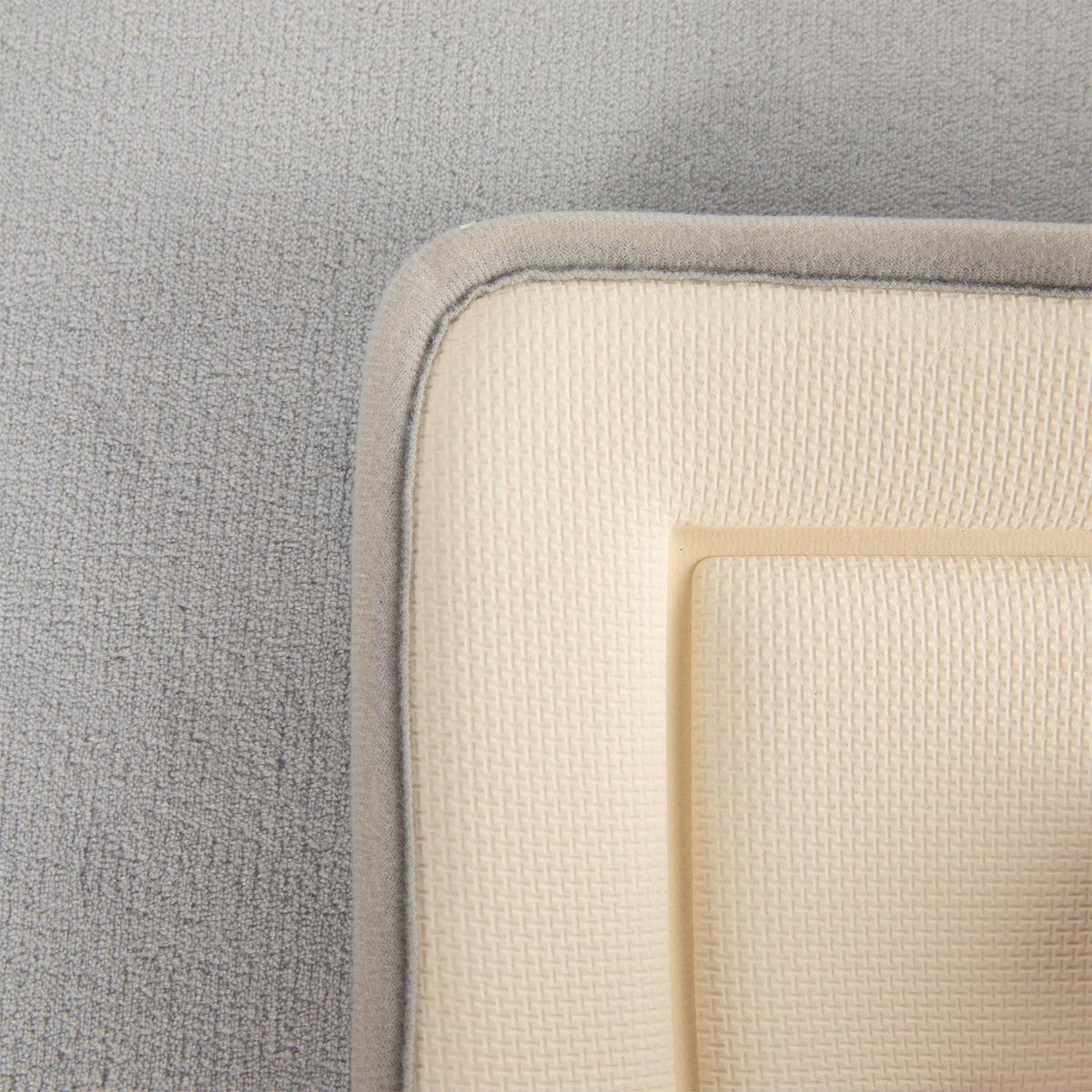 BASEMENT HOME - Piso de Baño Memory Antideslizante Basement Home