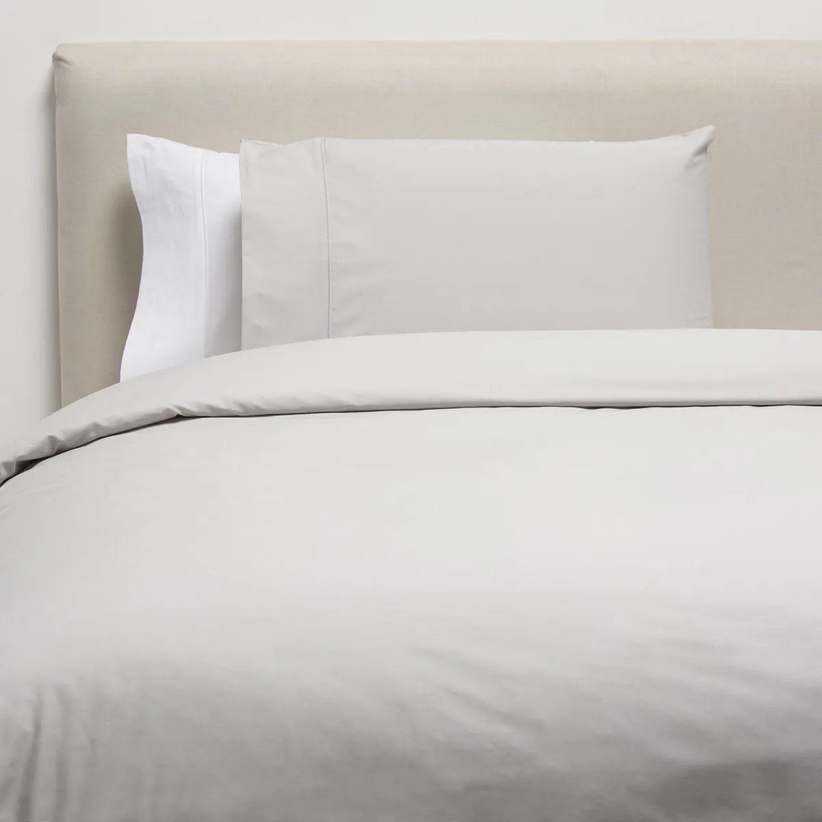 BASEMENT HOME - Funda Plumón 100% Algodón 200 Hilos Gris