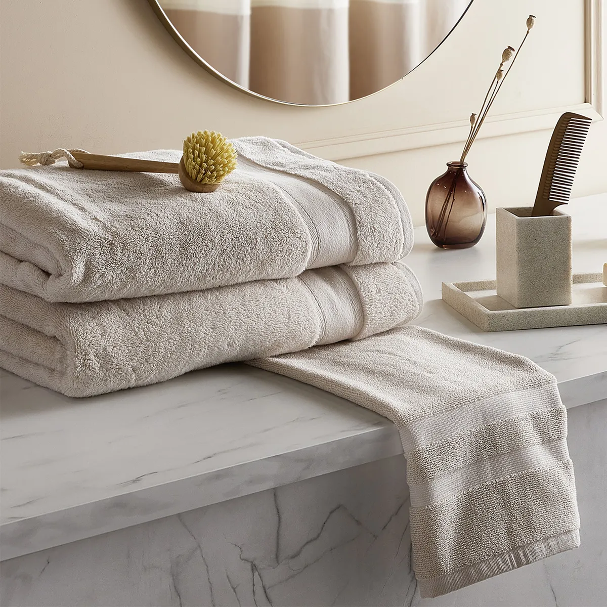 BASEMENT HOME - Toalla de Baño Finesse 100% Algodón 600gr Basement Home