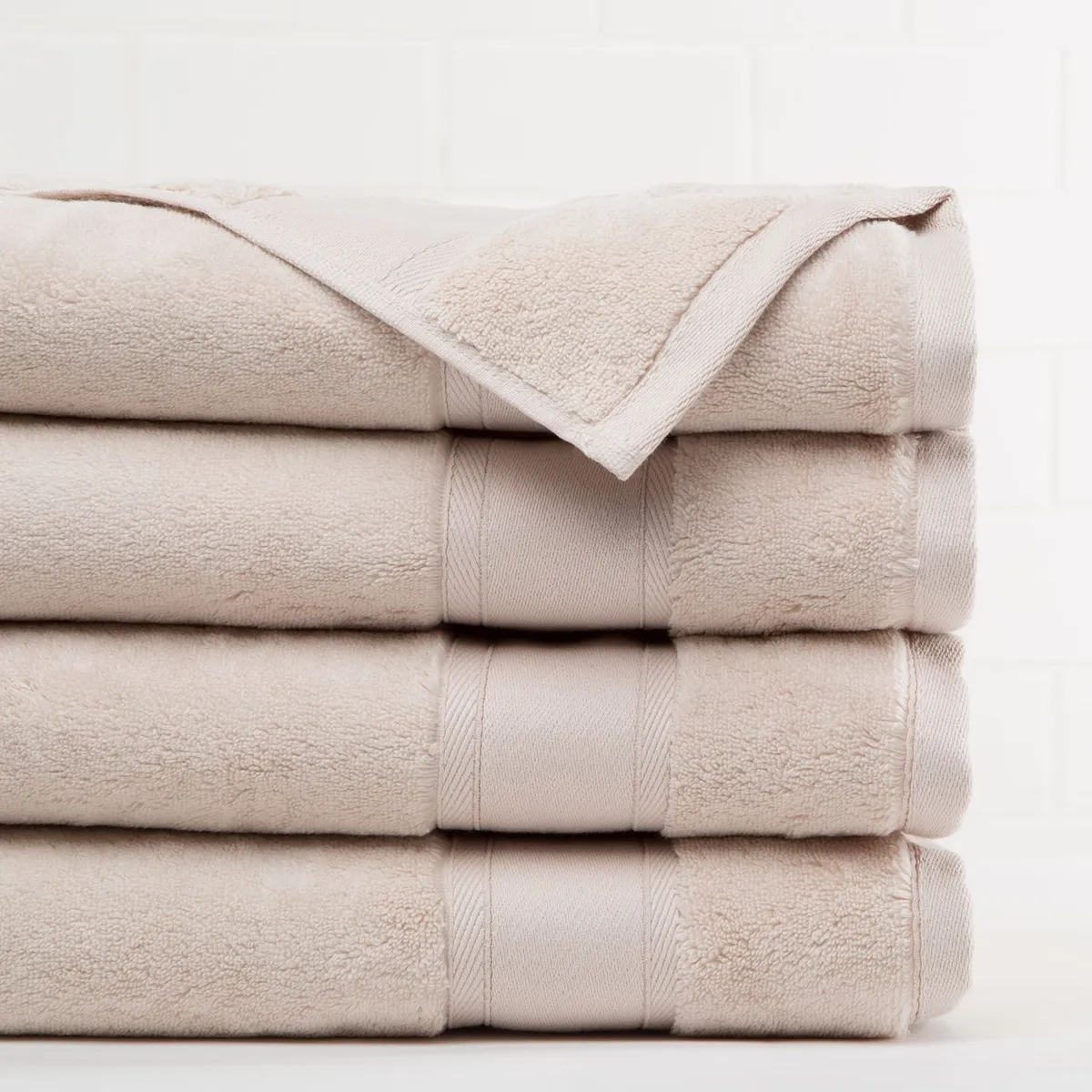 BASEMENT HOME - Toalla de Baño Finesse 100% Algodón 600gr Basement Home