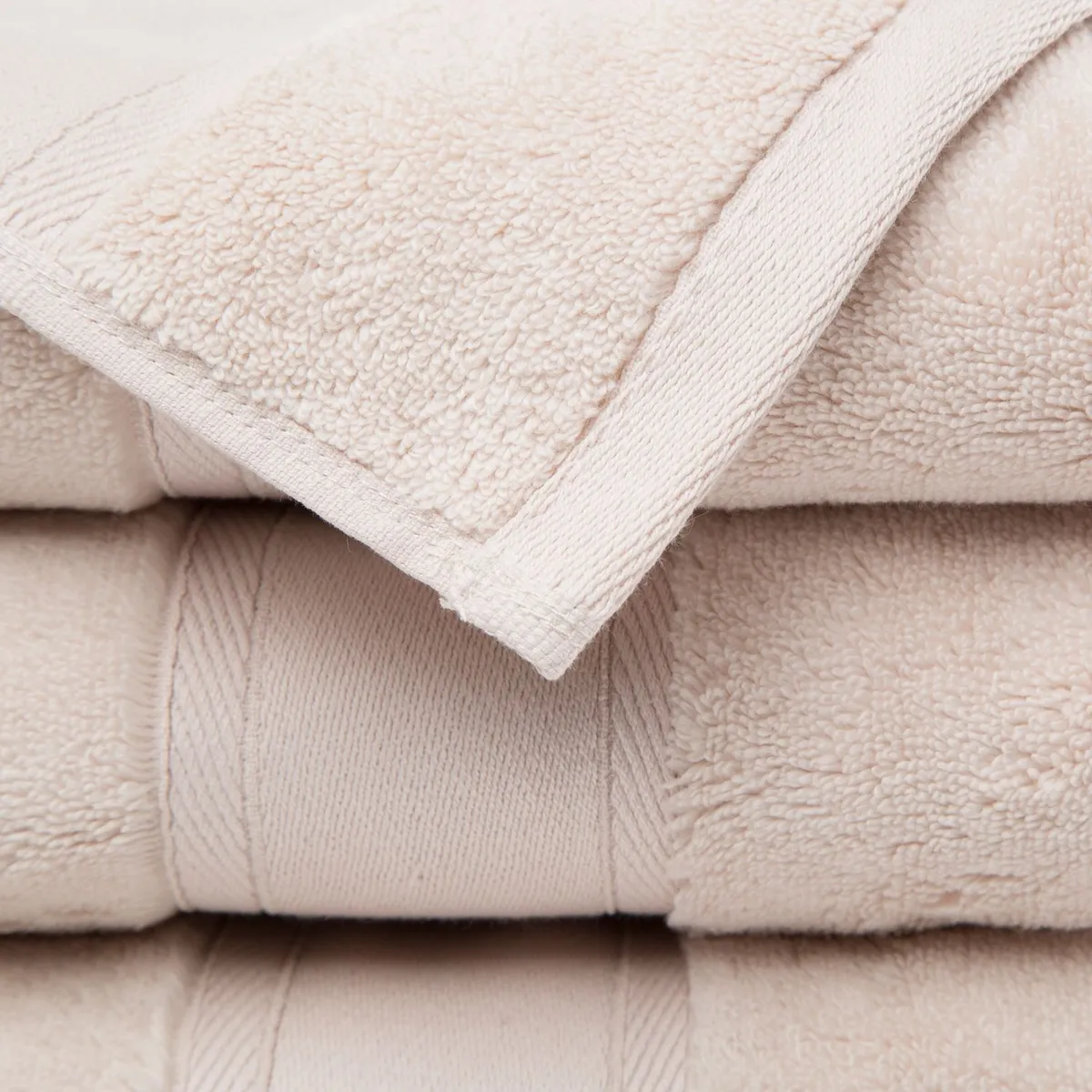 BASEMENT HOME - Toalla de Baño Finesse 100% Algodón 600gr Basement Home