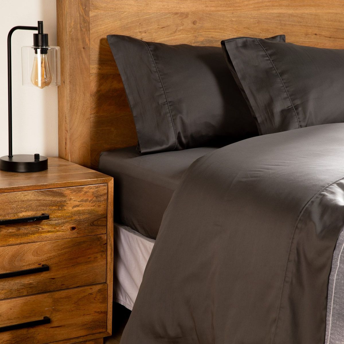 BASEMENT HOME - Juego de Sábanas Lisas 100% Algodón Satén 300 Hilos