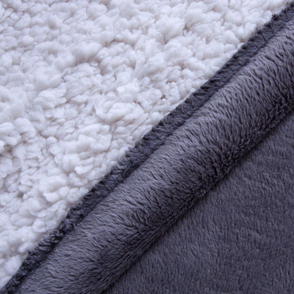 BASEMENT HOME - Frazada Microfleece Sherpa