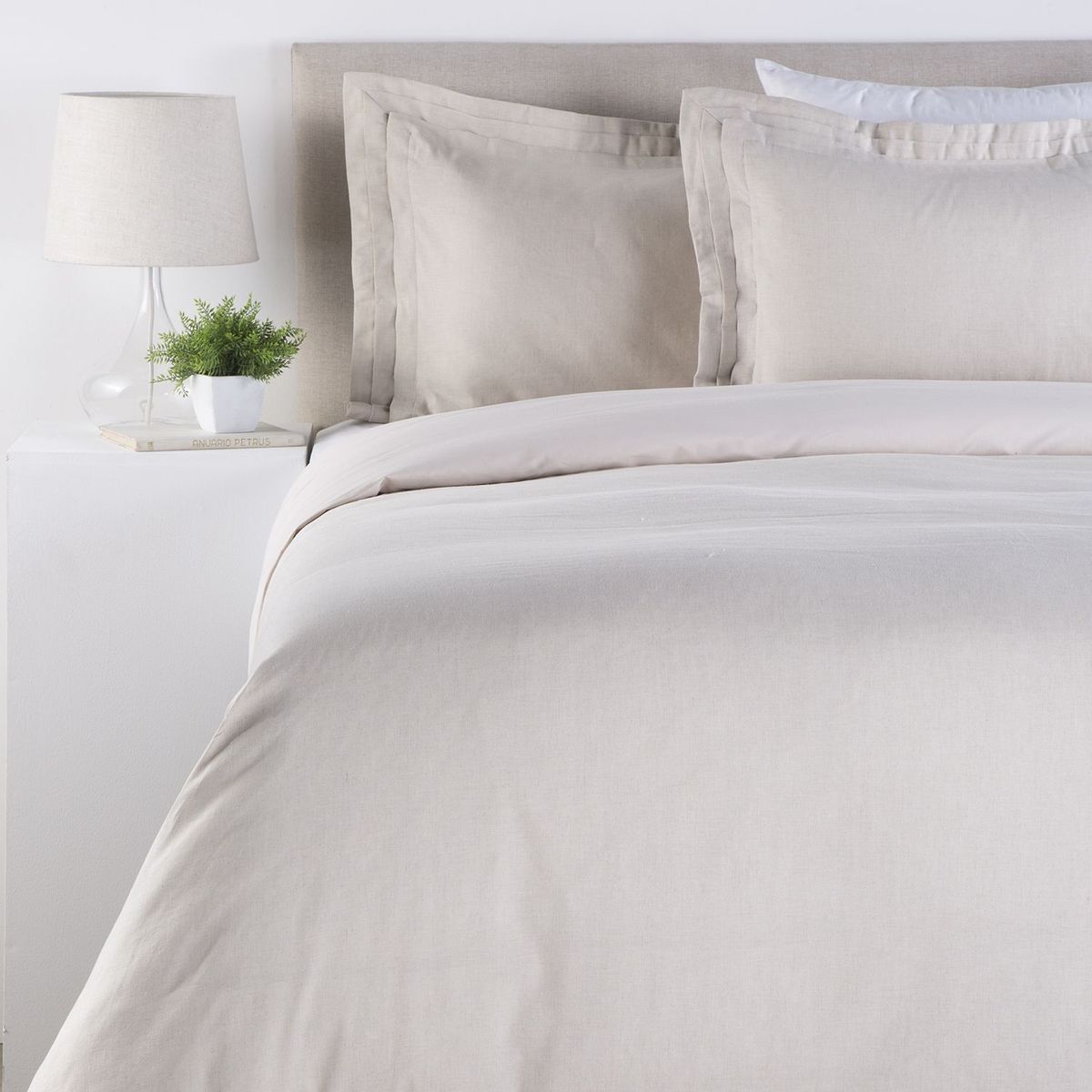 BASEMENT HOME - Funda Plumón Bordada Lino Basement Home