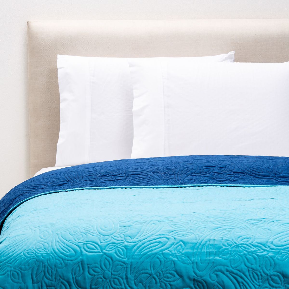 AMBIENTA - Cubrecama Bicolor