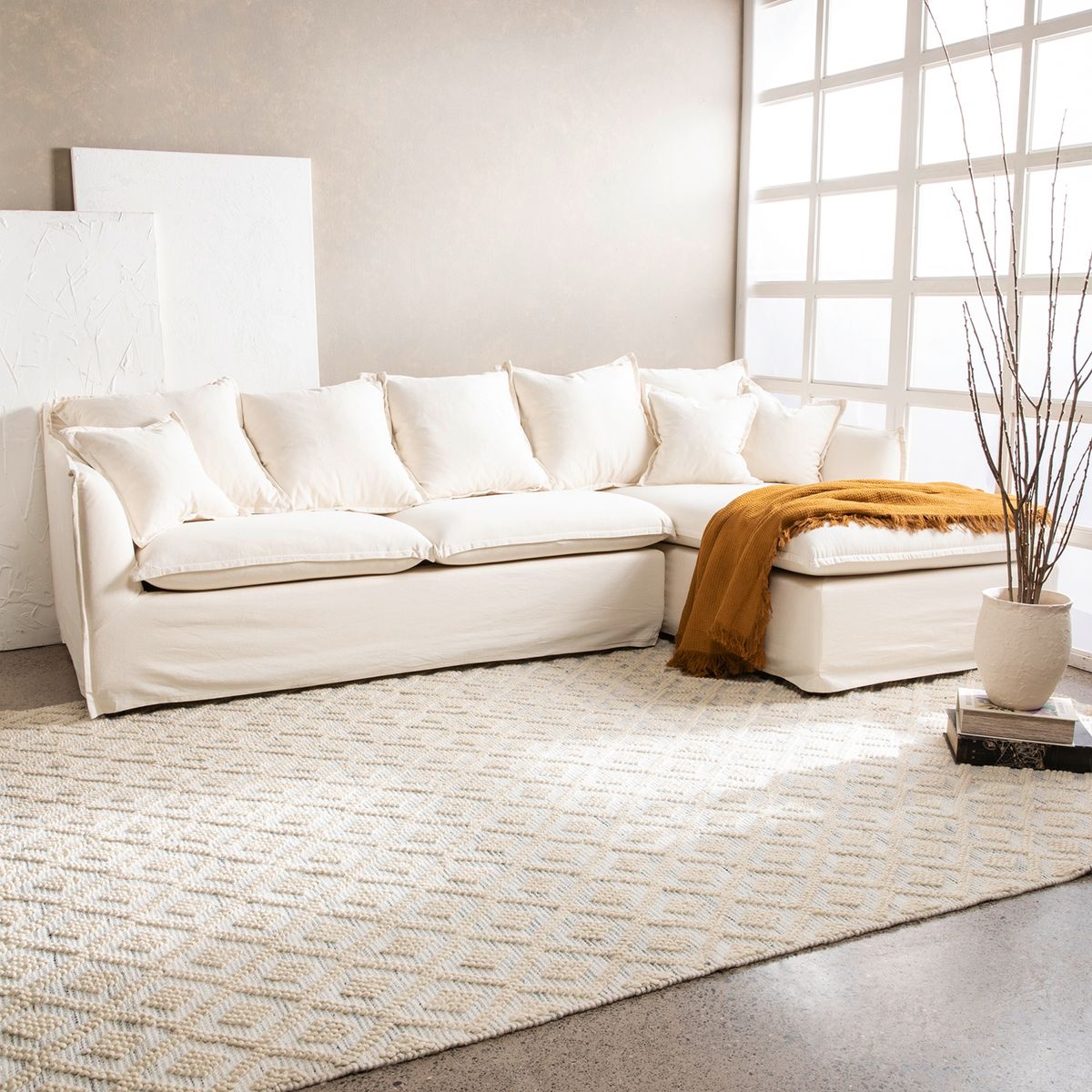 BASEMENT HOME - Seccional Atlanta 4 Cuerpos Derecho con Cojines de Plumas