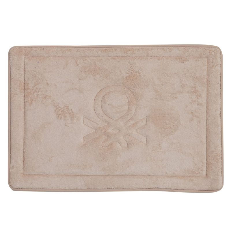 BENETTON - Piso de Baño 50x70 cm Memory Antideslizante