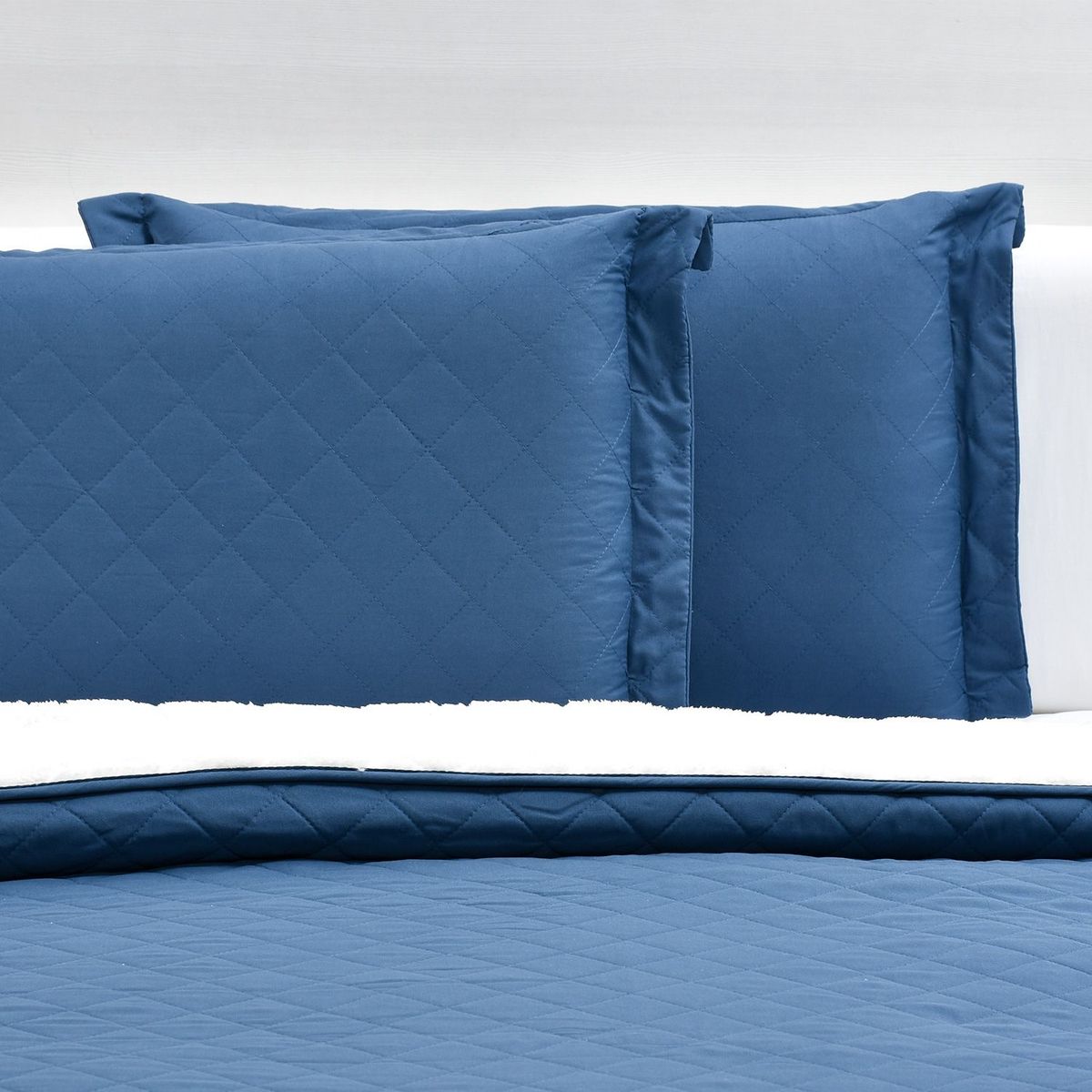 MICA - Cubrecama con Sherpa Azul