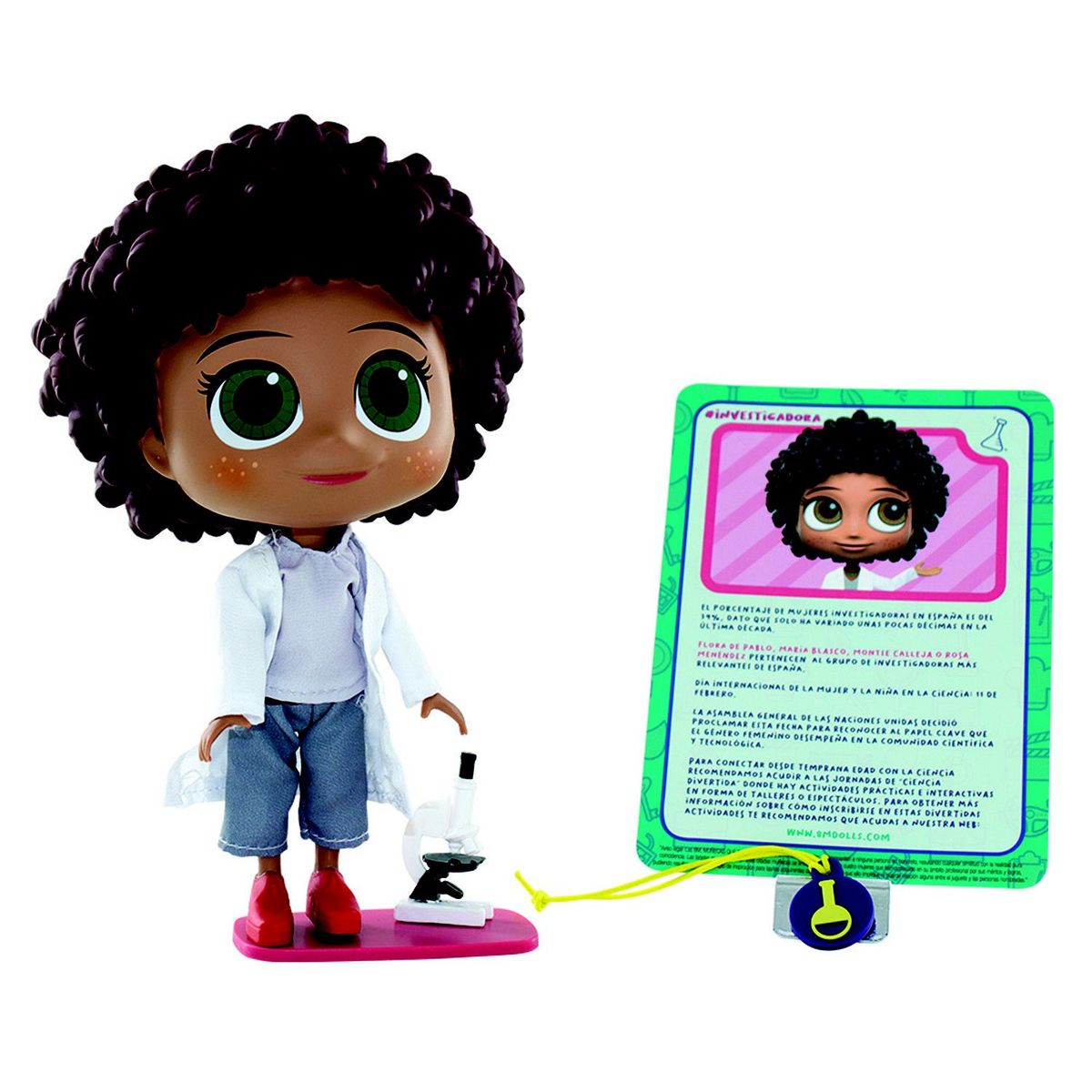8M - Muñeca Investigadora