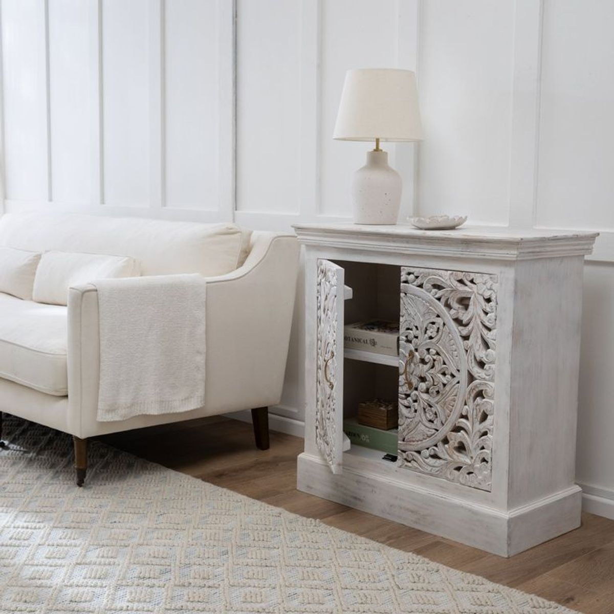 ROBERTA ALLEN - Aparador Clementina 2 Puertas Madera