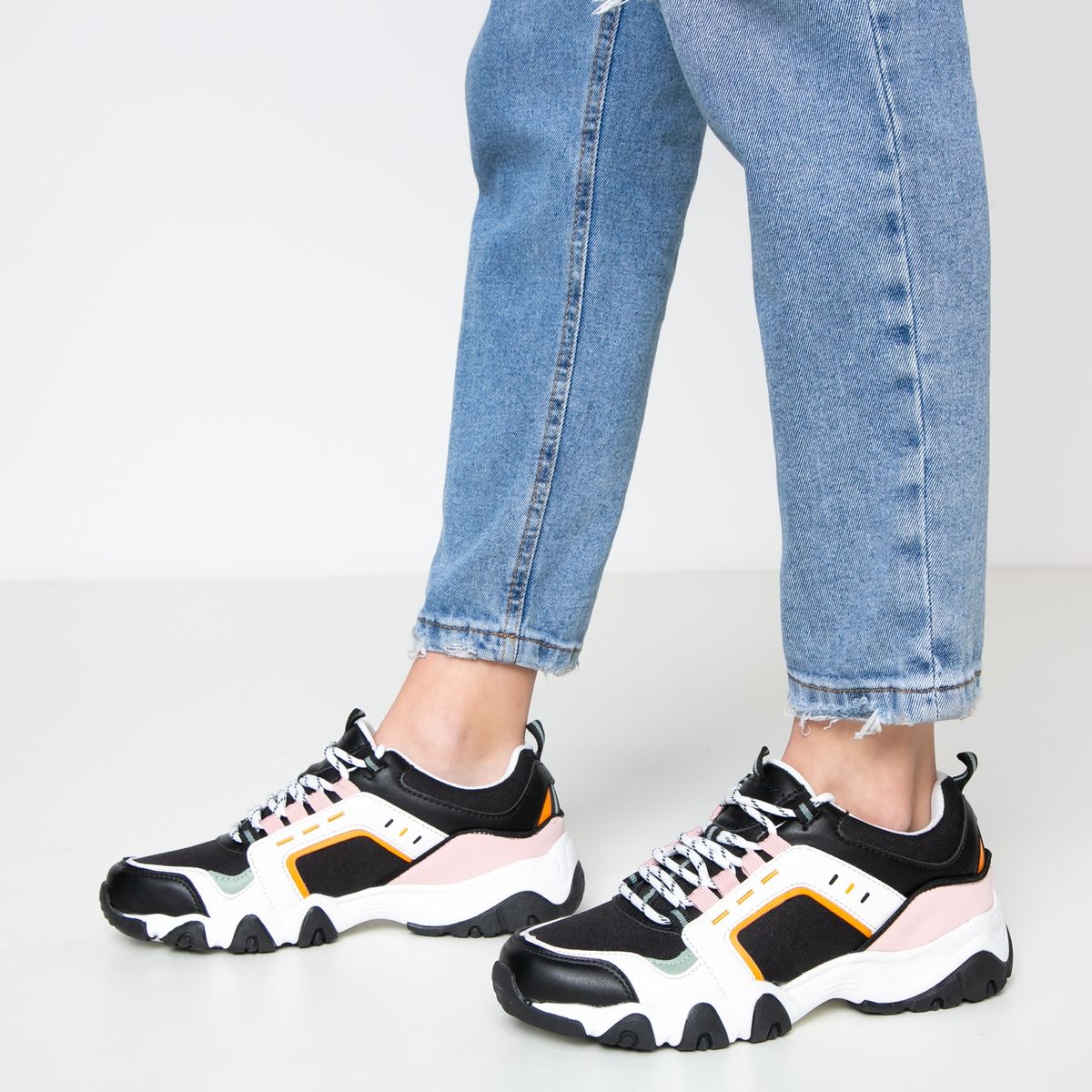 SYBILLA - Zapatillas Mujer Urbana Traki Ne