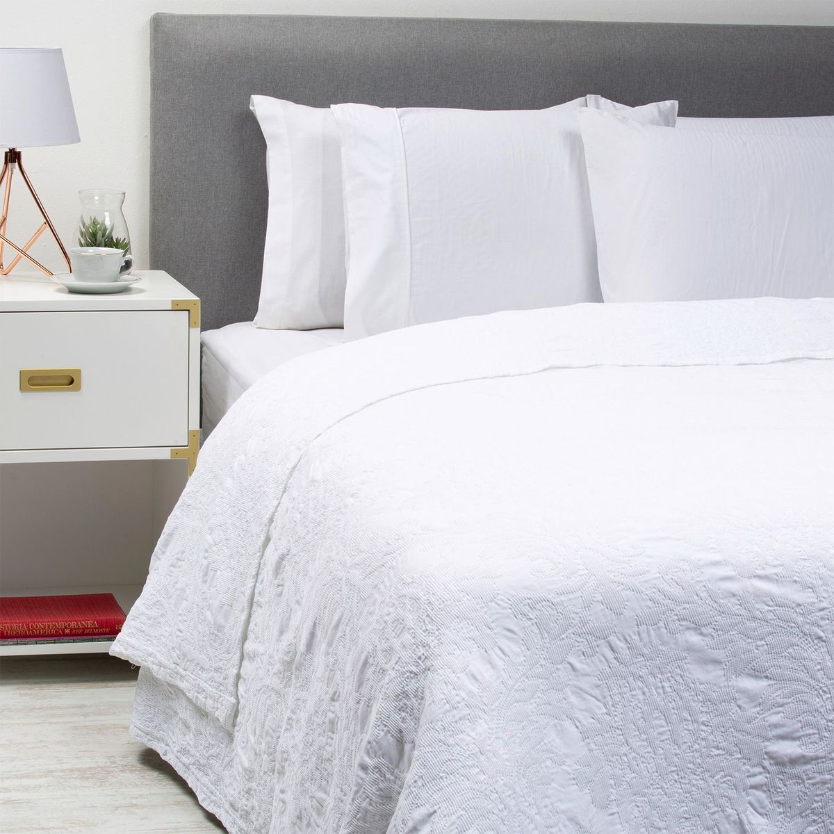 ROBERTA ALLEN - Cubrecama 100% Algodón Valentina