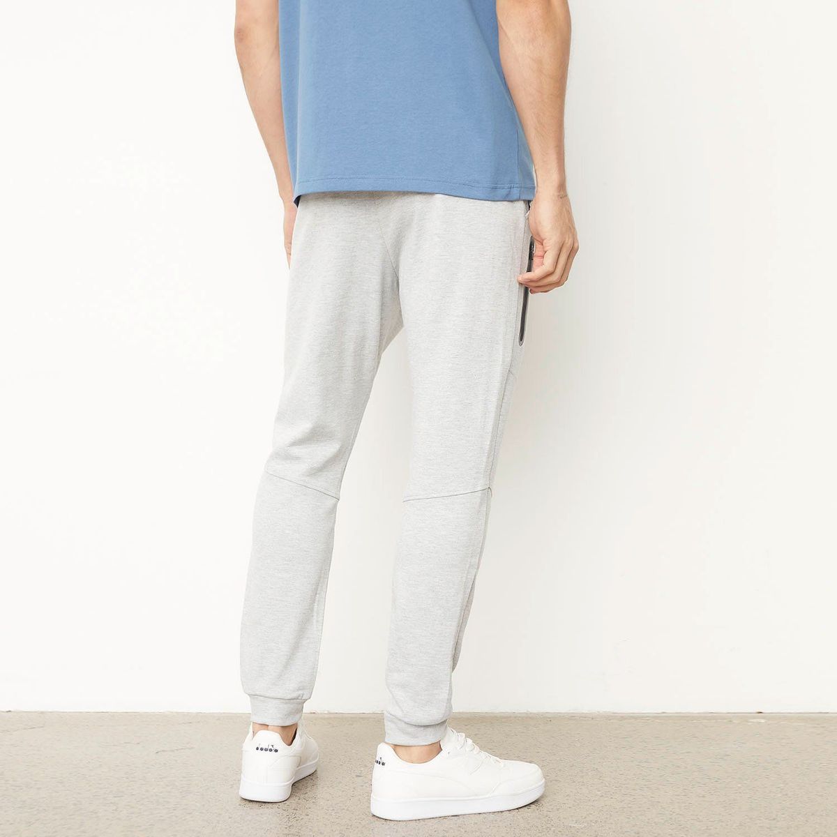 DIADORA - Buzo Jogger Deportivo Hombre Diadora 