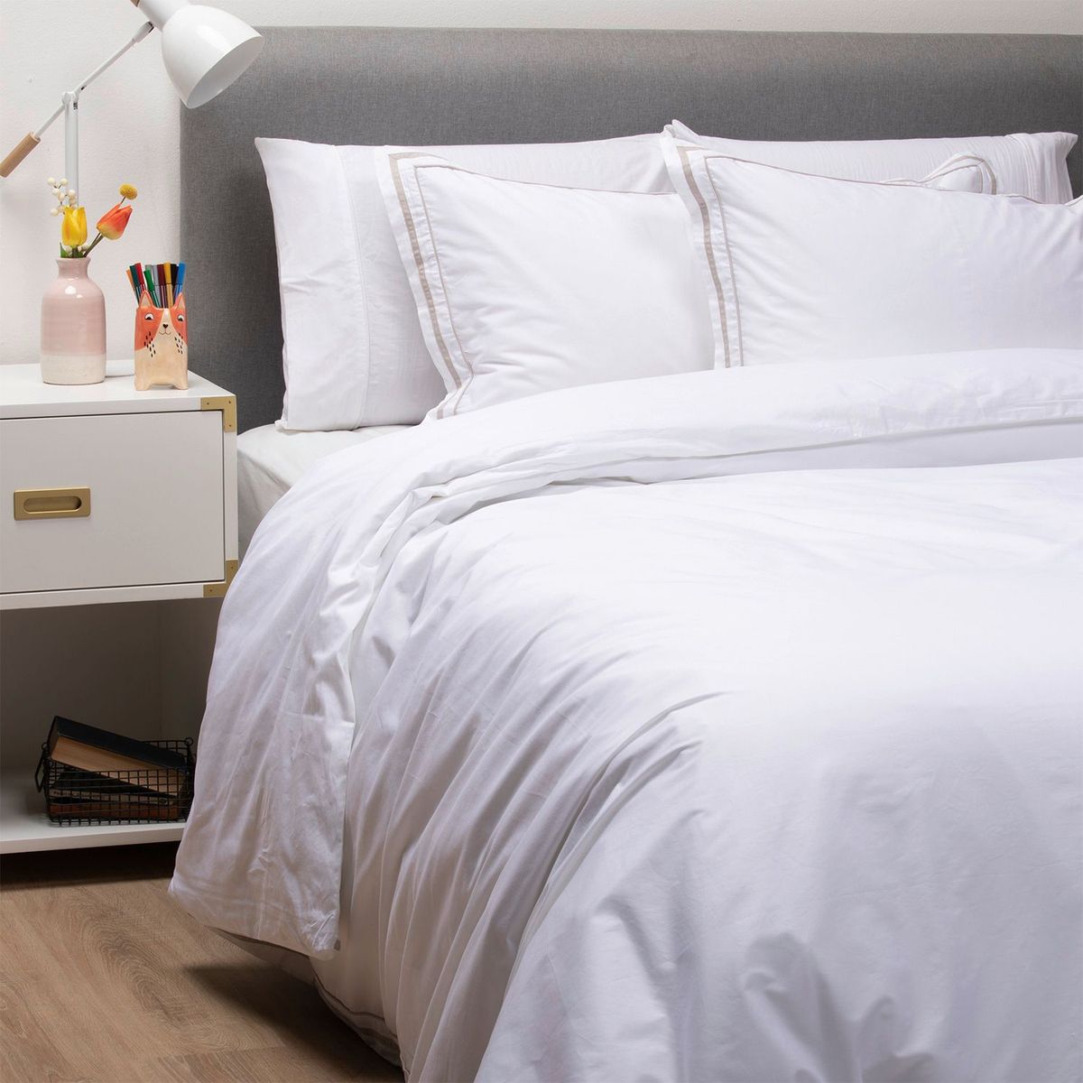 BASEMENT HOME - Funda Plumón 100% Algodón 200 Hilos New Hotel