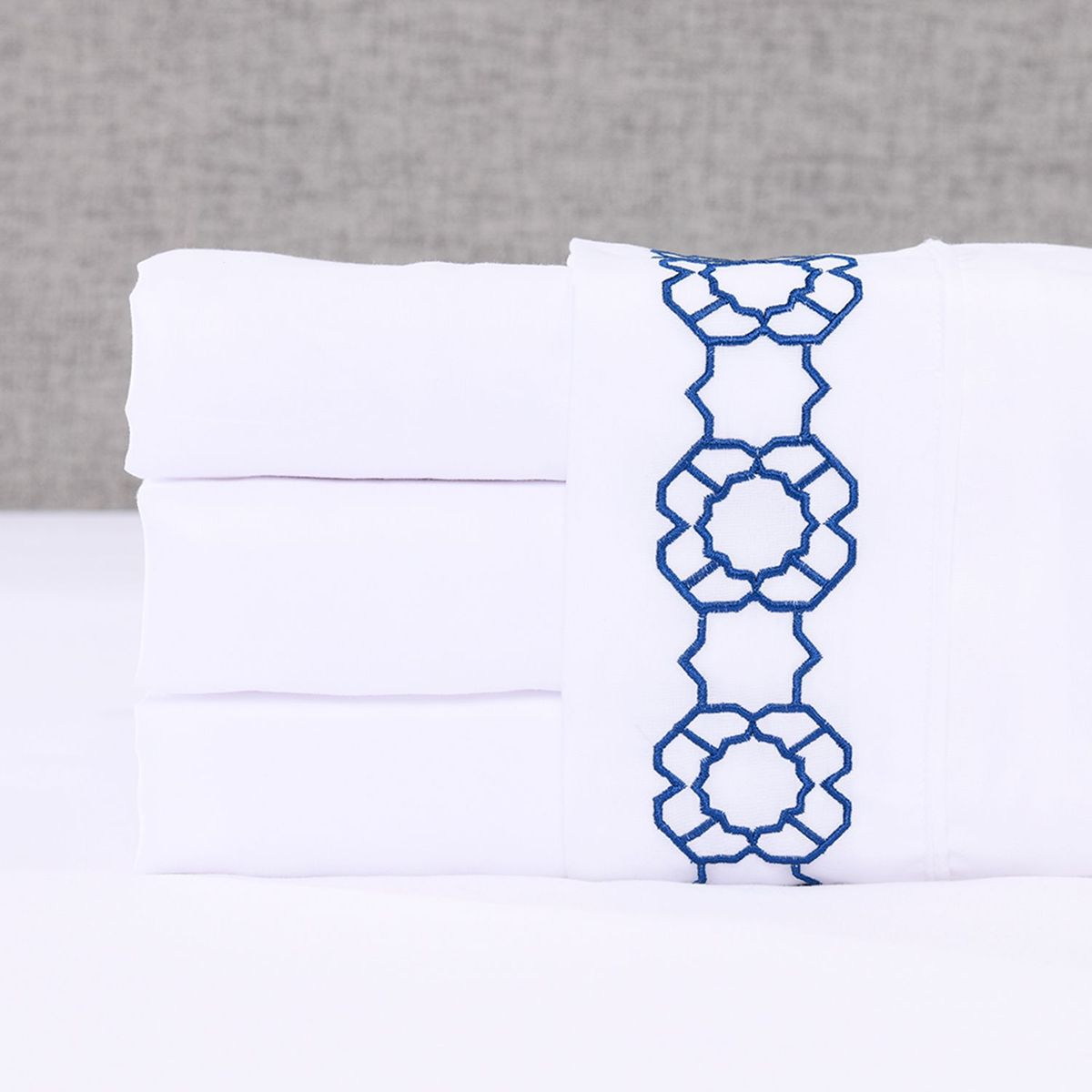 AMBIENTA - Juego de Sábanas Bordadas Sevilla