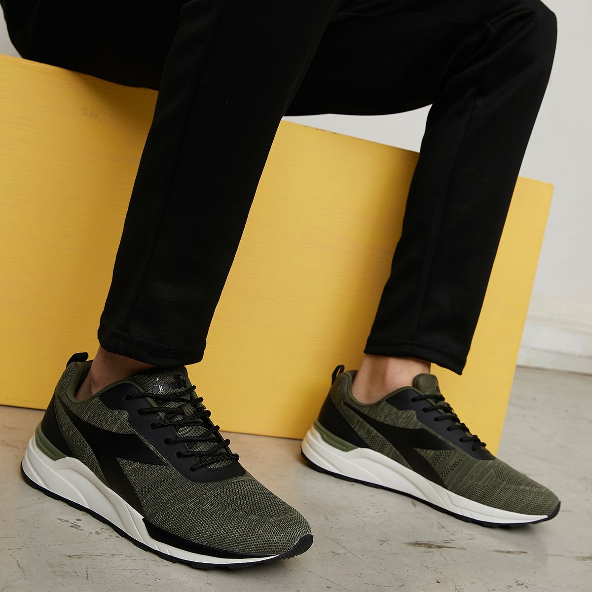 DIADORA - Zapatillas urbanas Hombre Diadora Solum  Ol