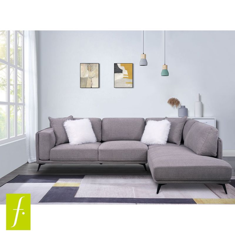 BASEMENT HOME - Seccional Modena 4 Cuerpos con Cojines Decorativos