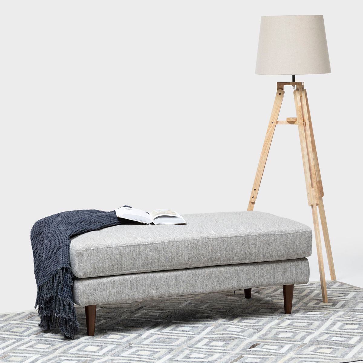 BASEMENT HOME - Banqueta Connery Tela