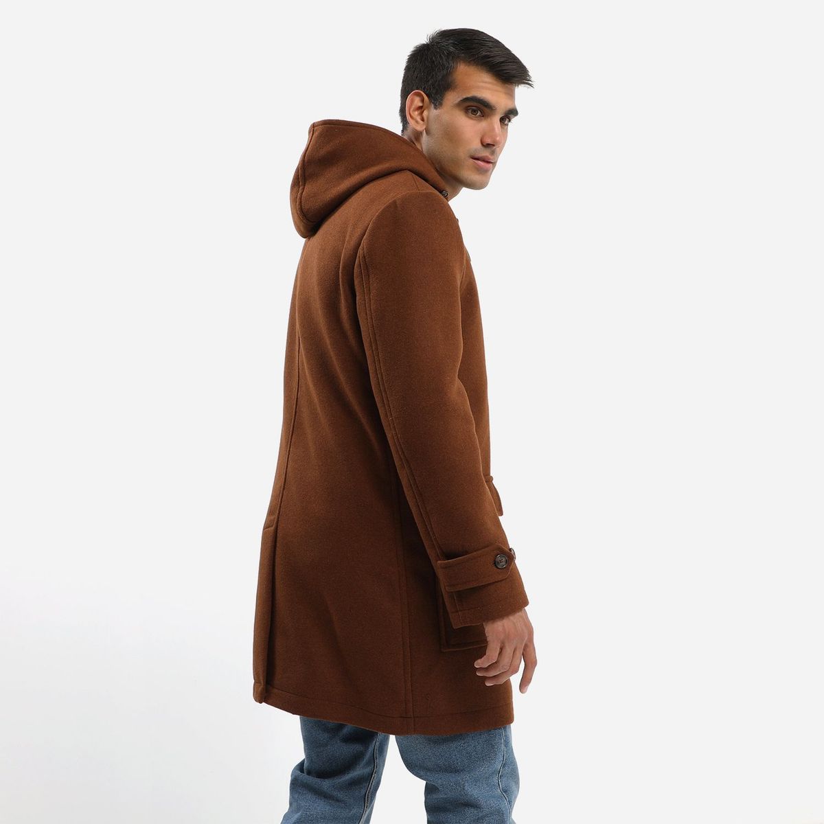 BASEMENT - Abrigo Hombre