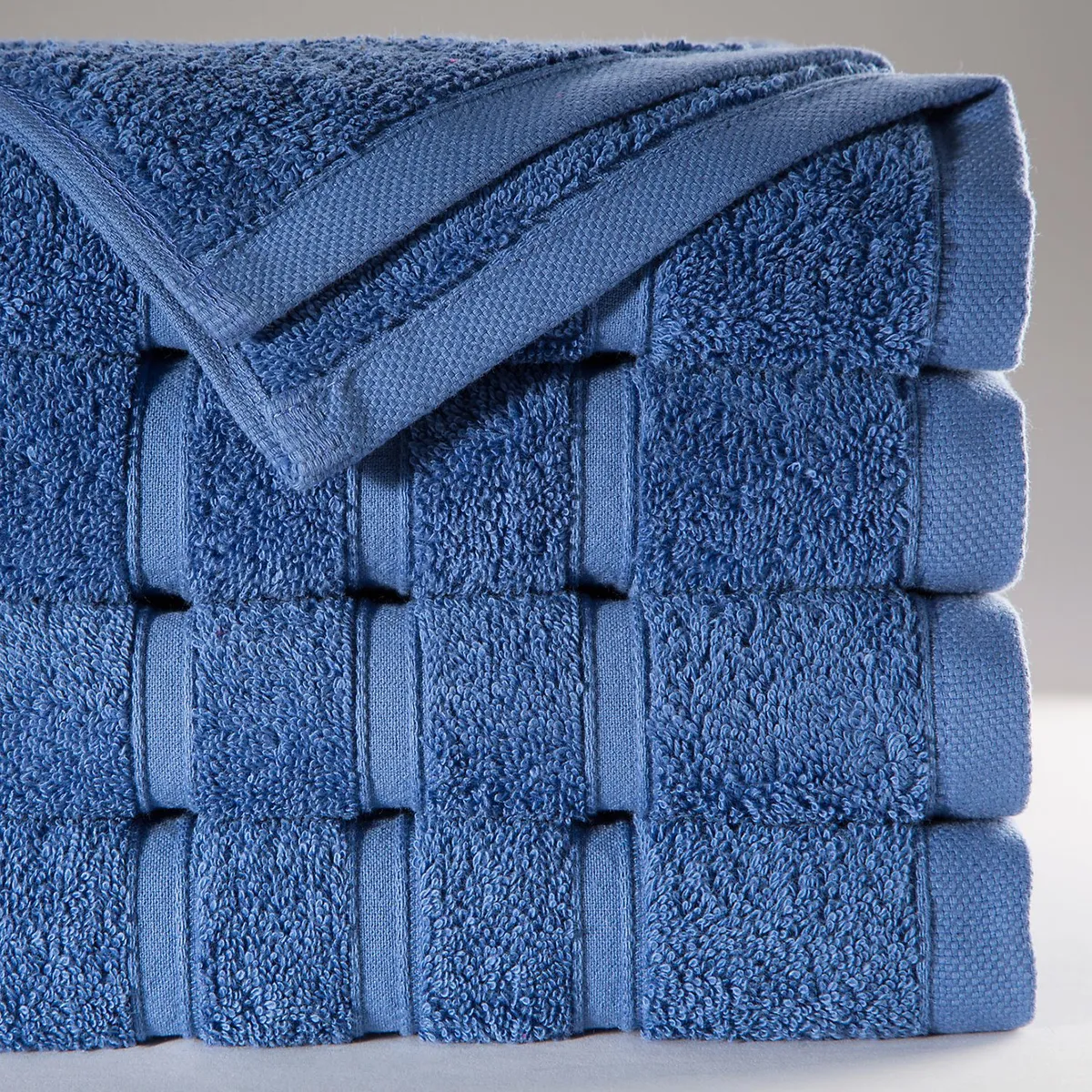 BASEMENT HOME - Toalla de Baño Combed 100% Algodón 650gr Basement Home