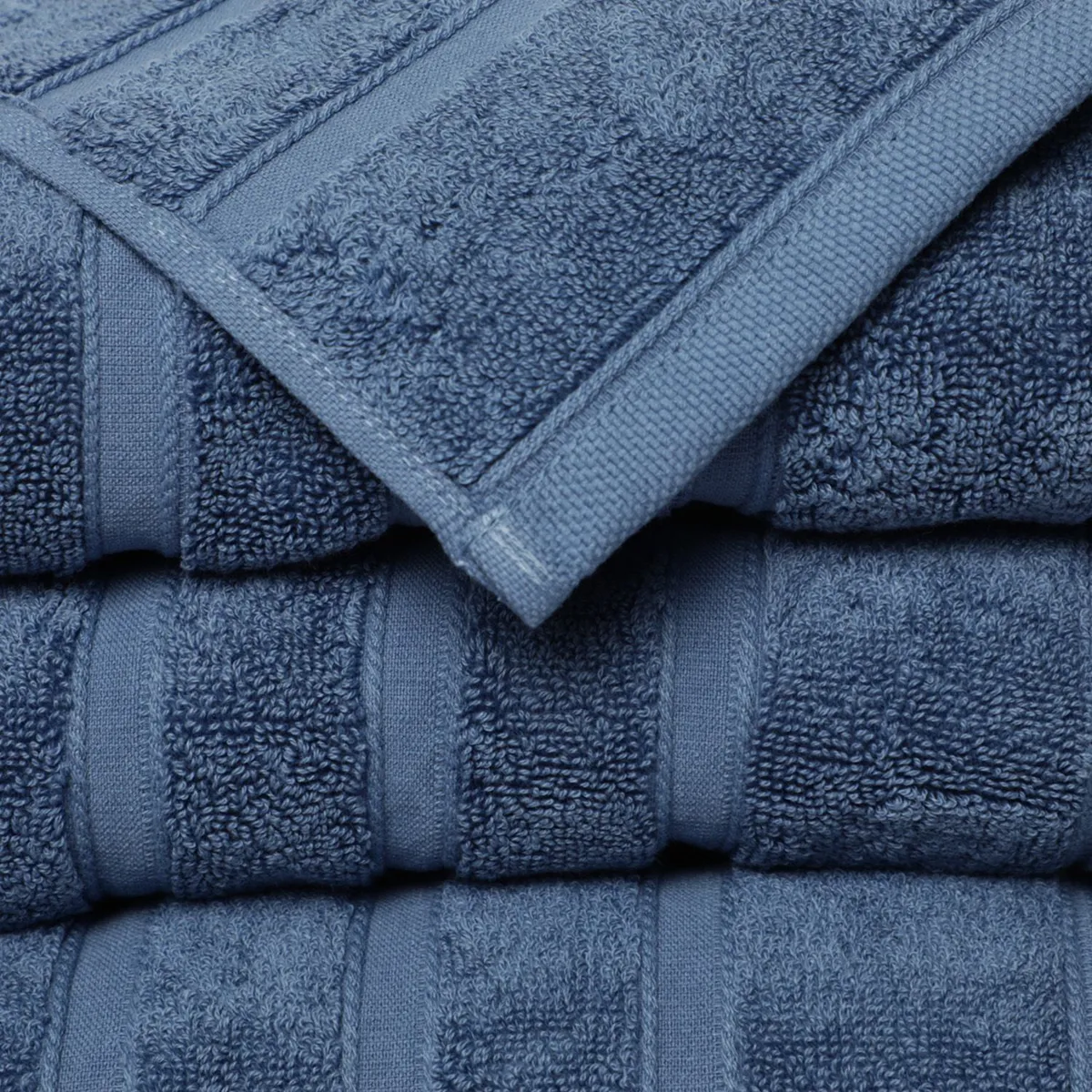 BASEMENT HOME - Toalla de Baño Combed 100% Algodón 650gr Basement Home