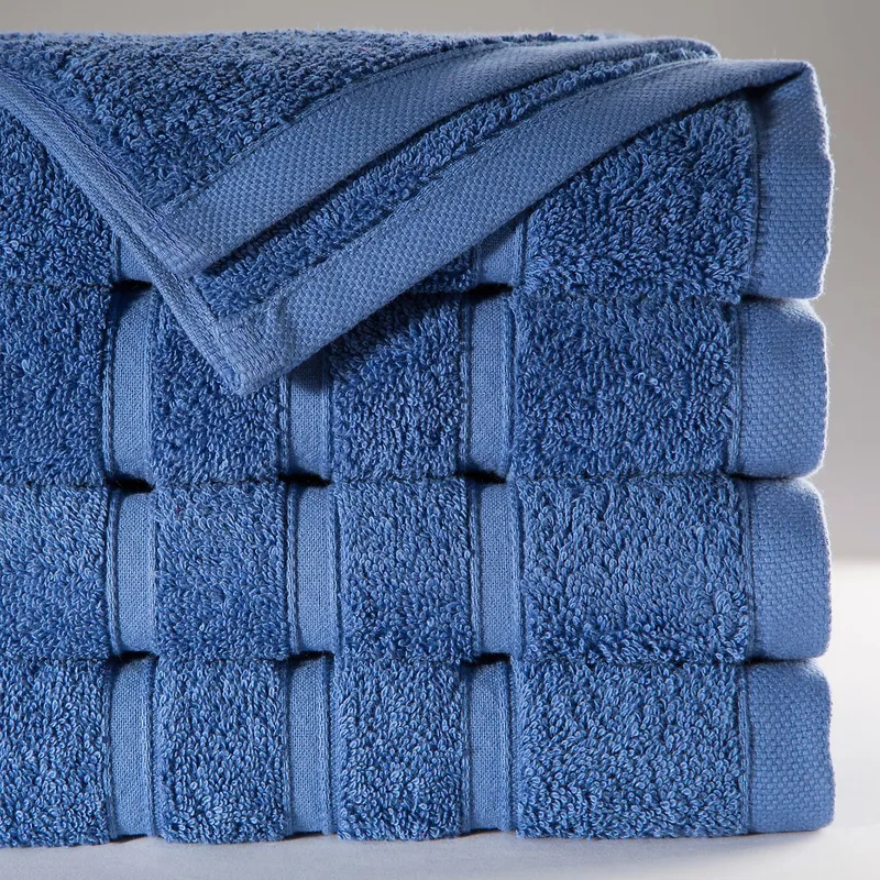 BASEMENT HOME - Toalla de Baño Combed 100% Algodón 650gr Basement Home