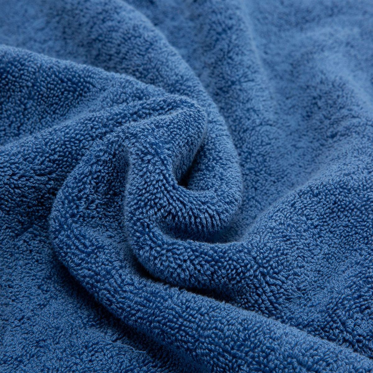 BASEMENT HOME - Toalla de Baño Combed 100% Algodón 650gr Basement Home