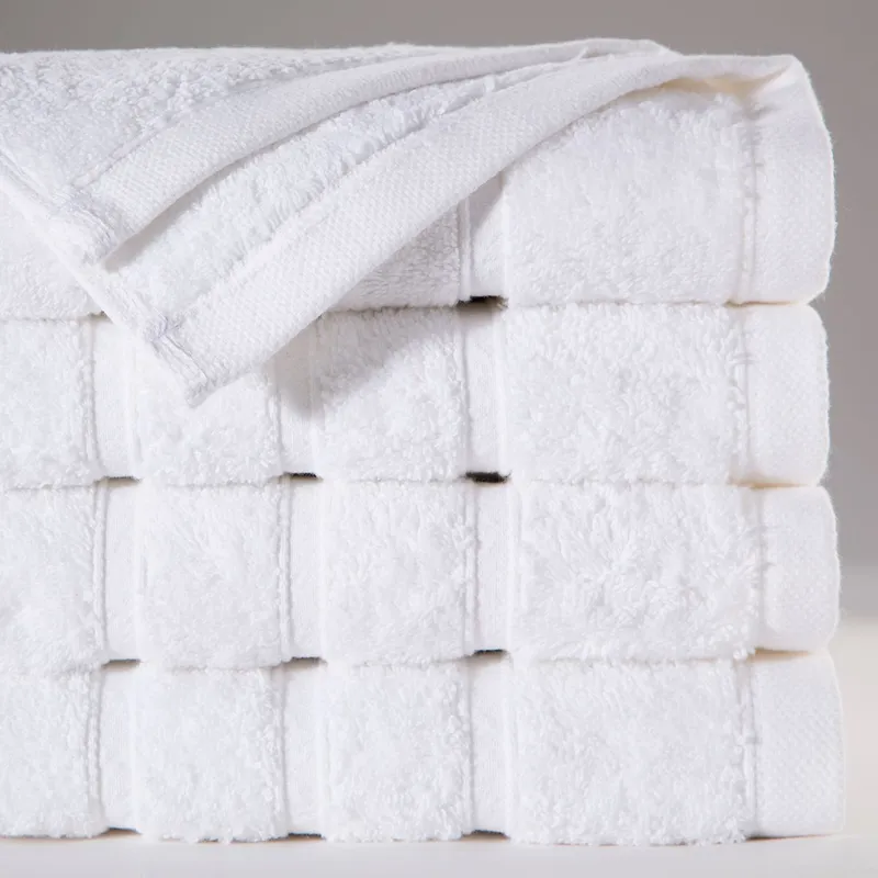 BASEMENT HOME - Toalla de Baño Combed 100% Algodón 650gr Basement Home