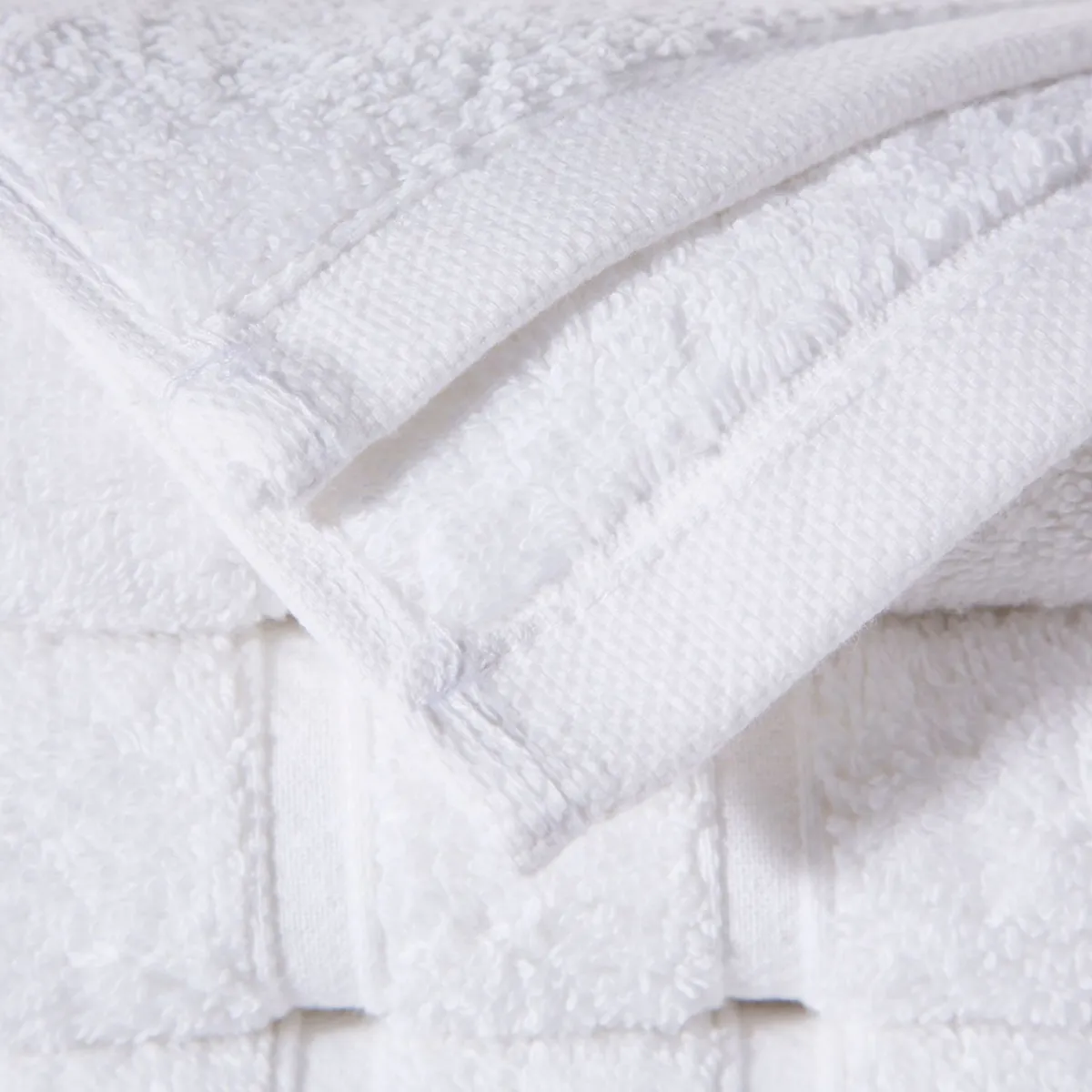 BASEMENT HOME - Toalla de Baño Combed 100% Algodón 650gr Basement Home