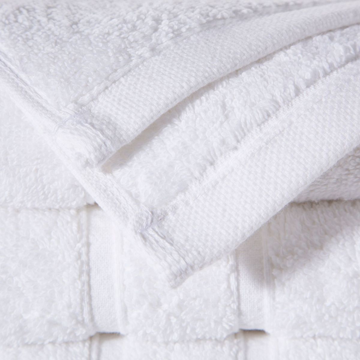 BASEMENT HOME - Toalla de Baño Combed 100% Algodón 650gr Basement Home