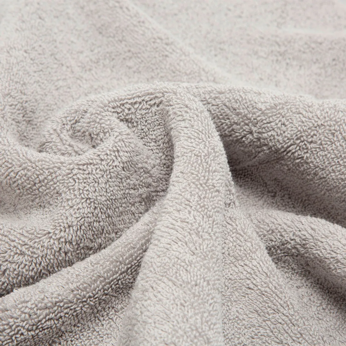 BASEMENT HOME - Toalla de Baño Combed 100% Algodón 650gr Basement Home