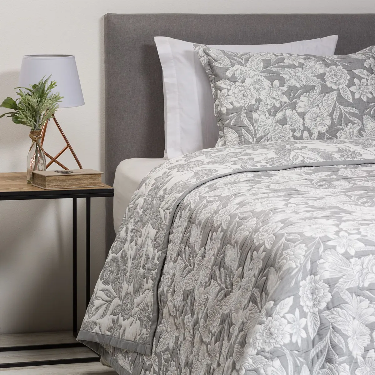 ROBERTA ALLEN - Cubrecama Jacquard Mercedes Roberta Allen