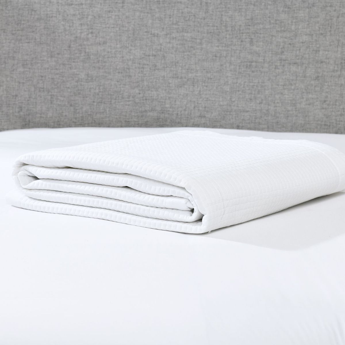 BENETTON - Cubrecama 100% Algodón Benetton