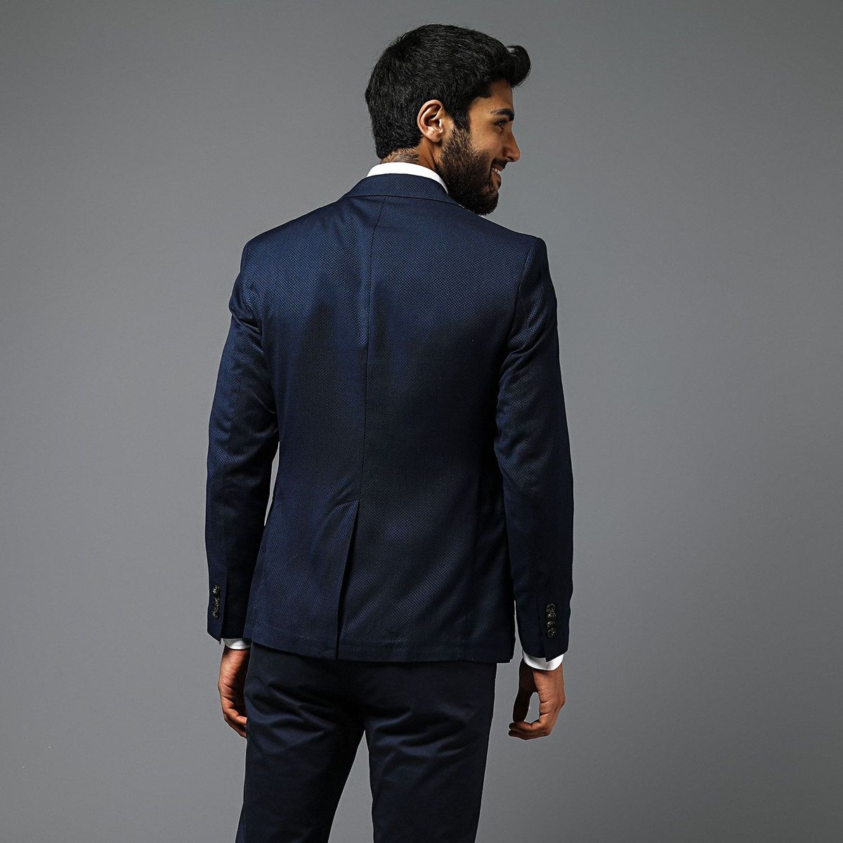 BASEMENT - Saco Hombre Basement 