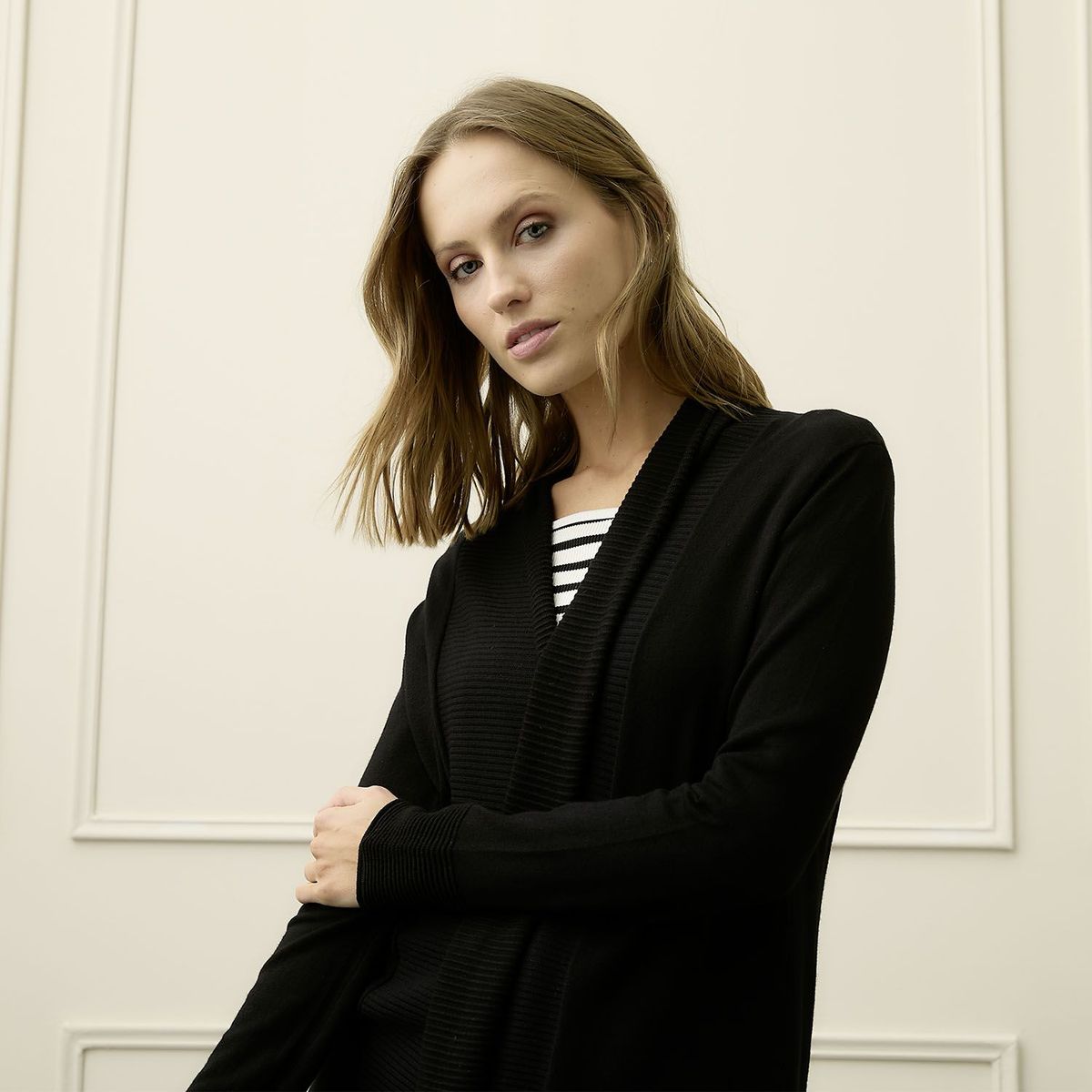 BASEMENT - Chompa Manga Larga Mujer Basement