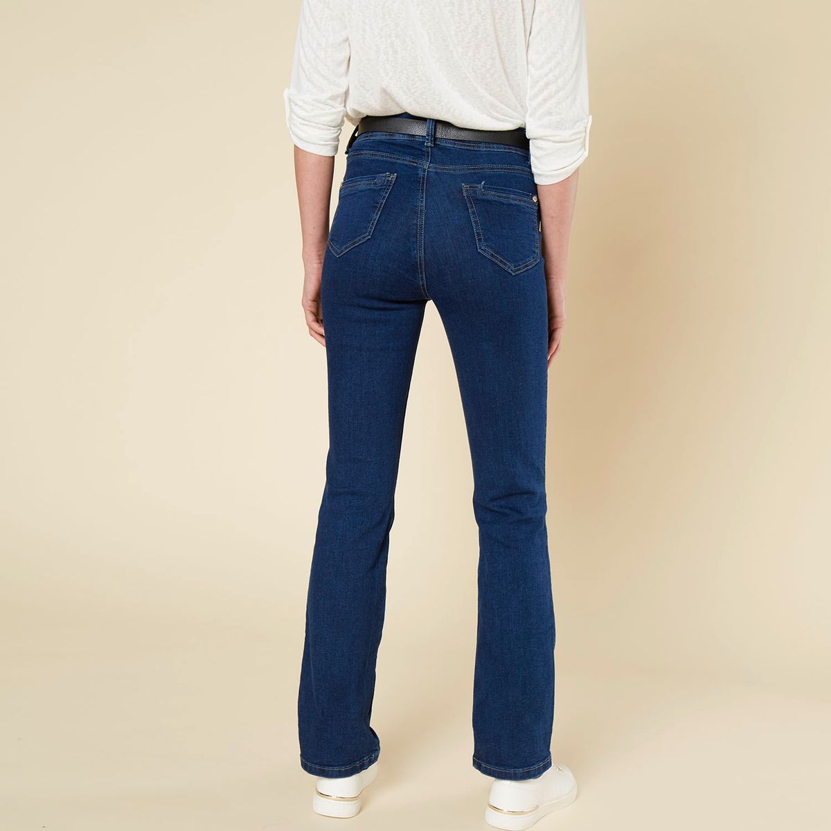 ELLE - Jean Straight Tiro Alto Mujer Elle