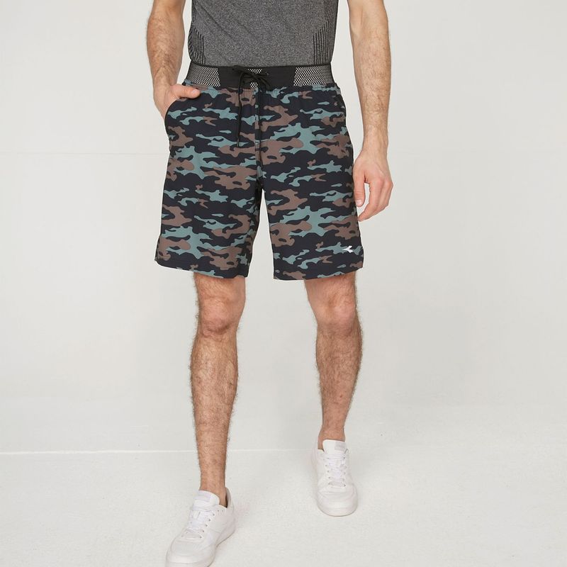 DIADORA - Short Deportivo 9" Hombre