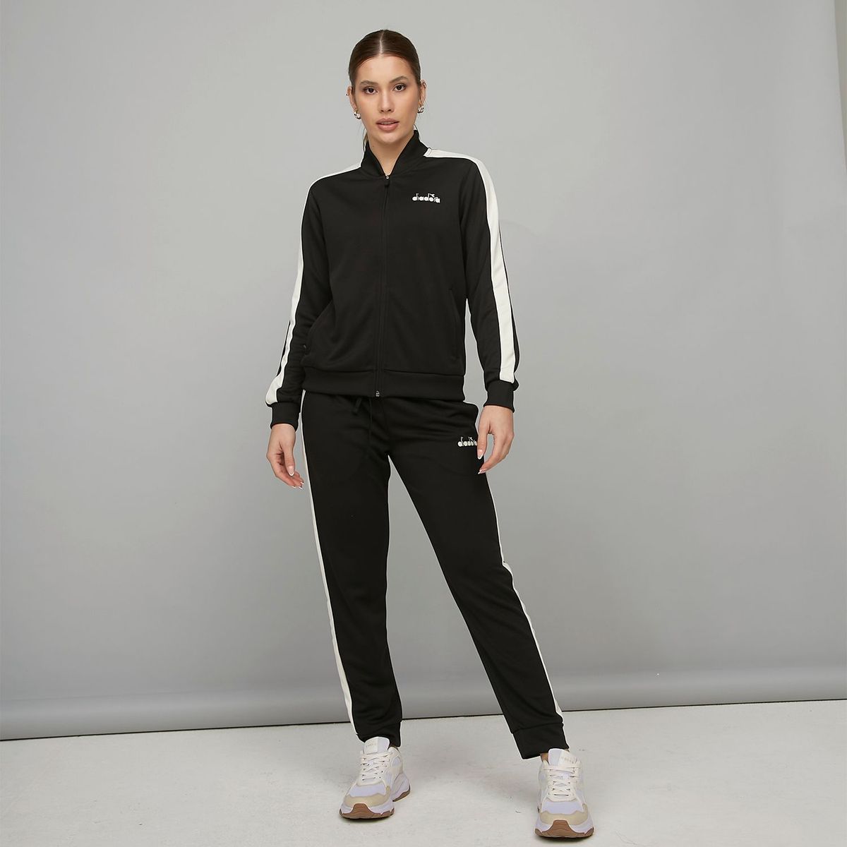 DIADORA - Buzo Conjunto Deportivo Diadora Mujer