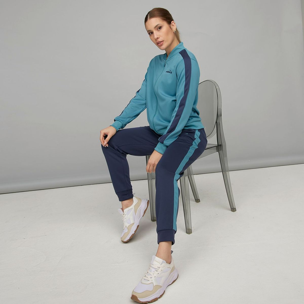 DIADORA - Buzo Conjunto Deportivo Diadora Mujer