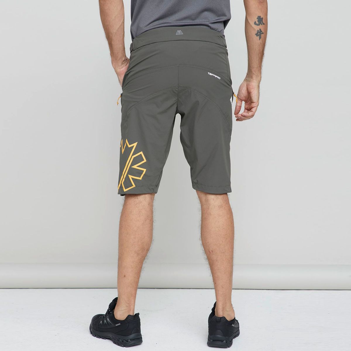 MOUNTAIN GEAR - Short MTB Hombre